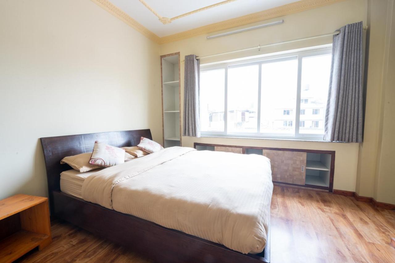 Shine Homestay Famille Francophone - Shine Home And Apartment Catmandu Exterior foto